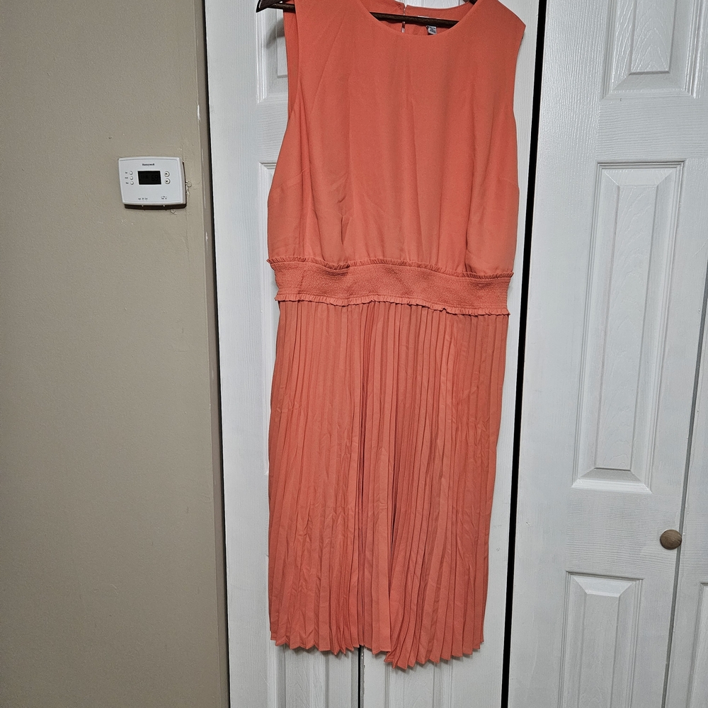 Croft & Barrow Coral Midi Dress